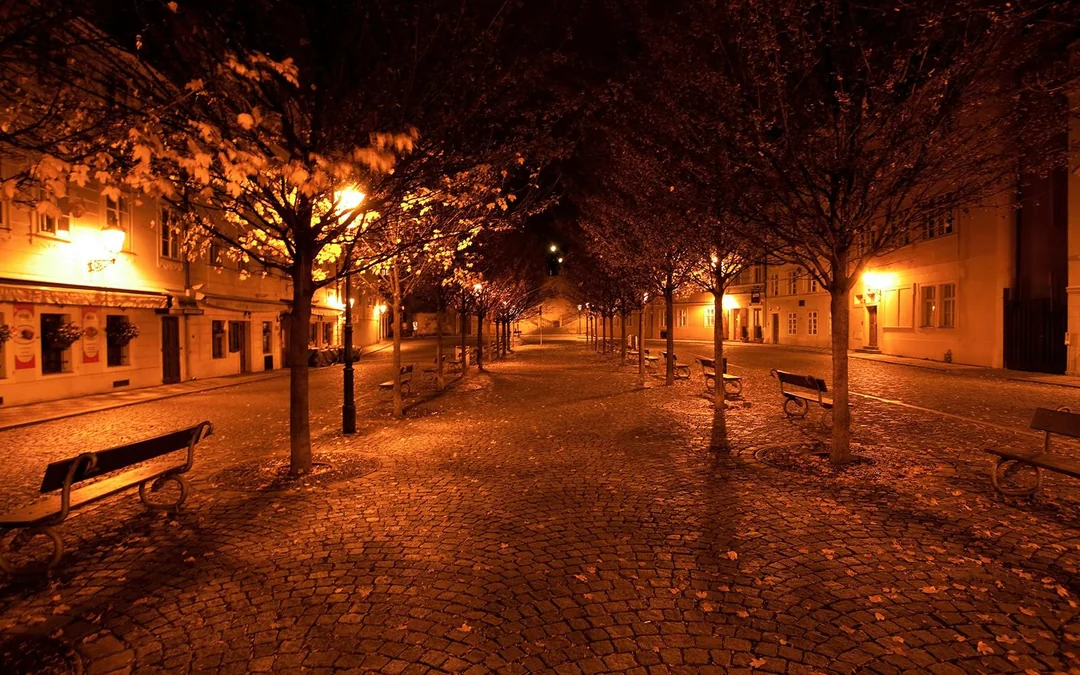 1.5-Hour Guided Walking Tour of the Ghosts & Legends of Prague Image 3