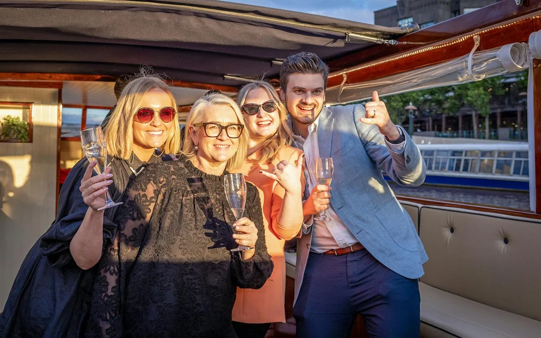 1.5-Hour Small-Group Sunset Sightseeing Cruise on Yarra River Image 2