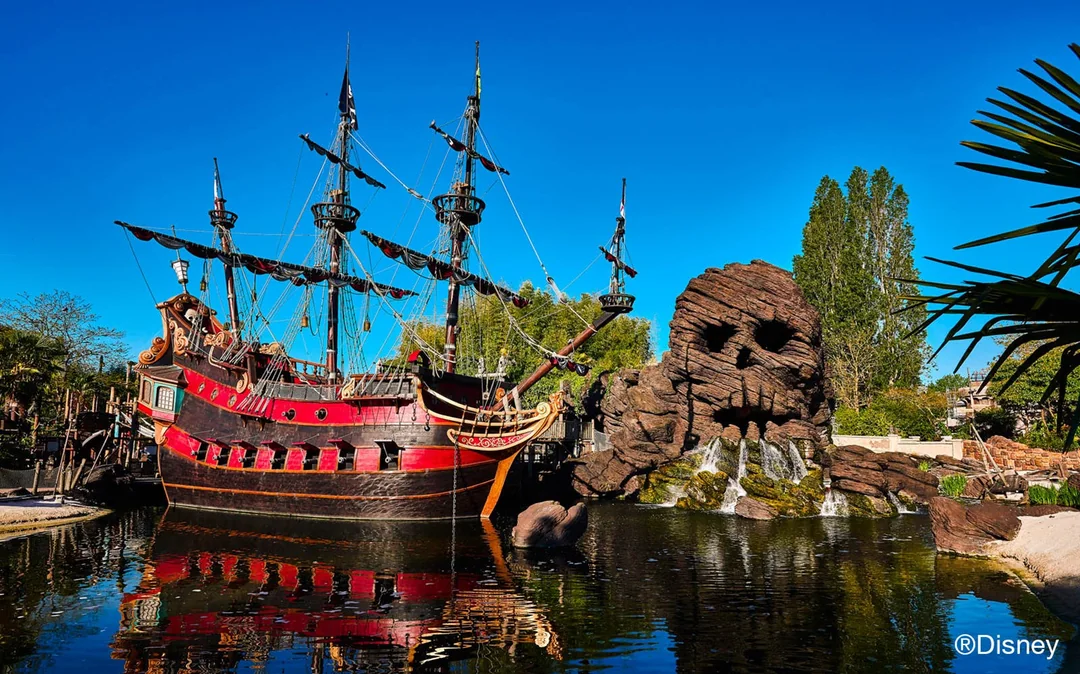 1-Day Flexible Date Ticket to Disneyland® Paris Image 4