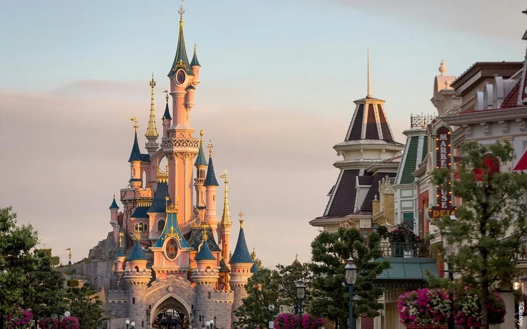 1-Day Ticket to Disneyland® Paris Image 11