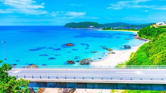 1-day tour to Motonosumi Shrine + Tsunoshima Bridge in Kitakyushu, featuring one of Japan's Three Great Caves