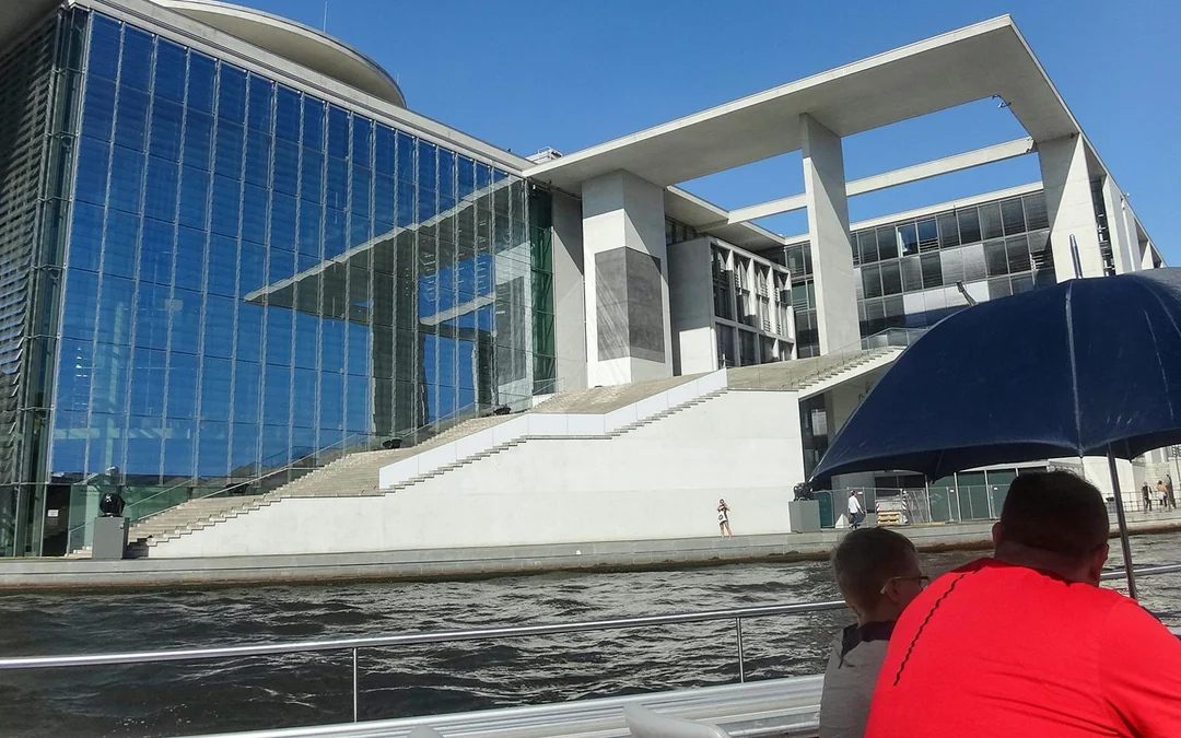 1- Hour Berlin Sightseeing Cruise from Hackascher Markt Image 3