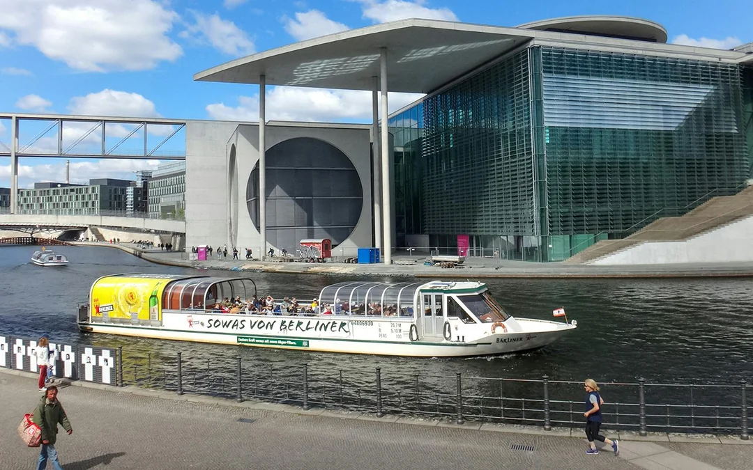 1- Hour Berlin Sightseeing Cruise from Hackascher Markt Image 4