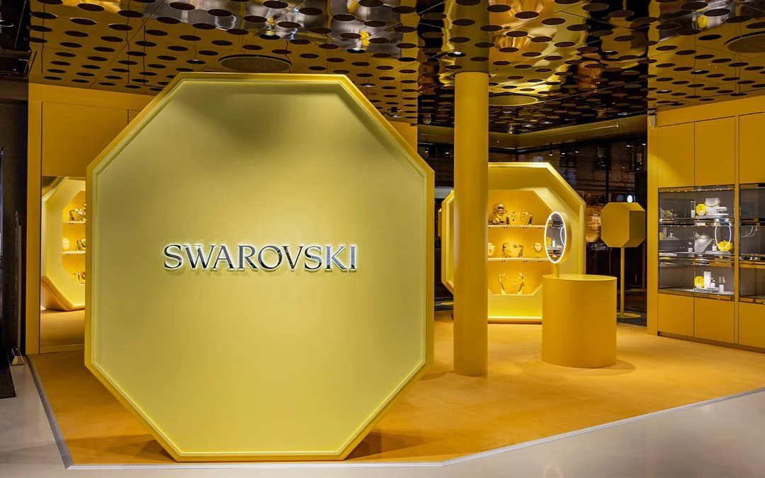 1-Hour Guided Tour of Vienna’s Swarovski House with Champagne & Gift Image 4