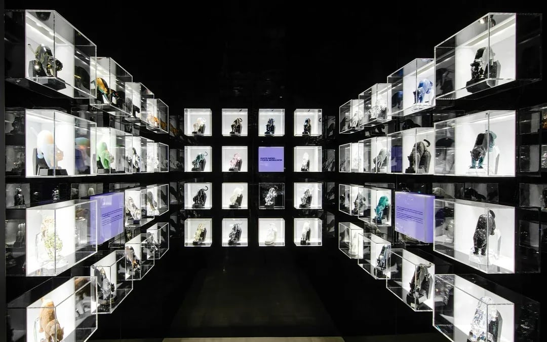1-Hour Guided Tour of Vienna’s Swarovski House with Champagne & Gift Image 9