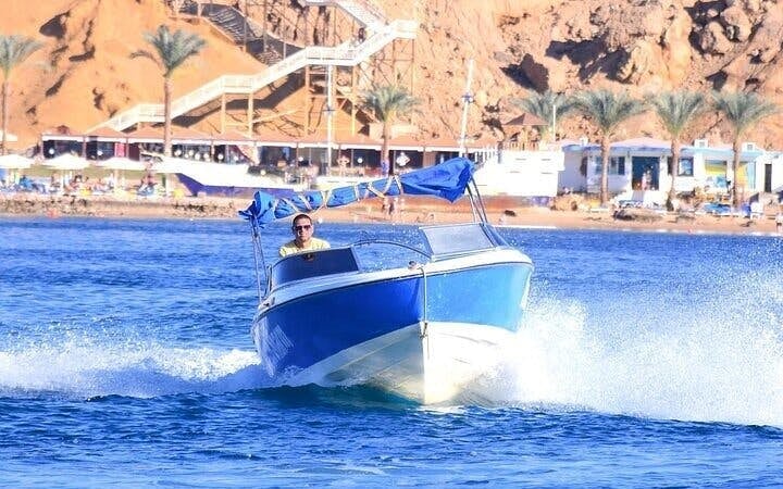 1 Hour Private Speedboat Ride Along the Shoreline -Sharm ElSheikh Image 4