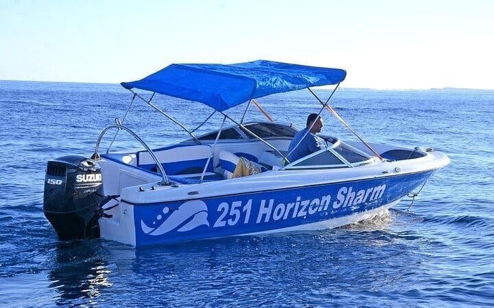 1 Hour Private Speedboat Ride Along the Shoreline -Sharm ElSheikh Image 5