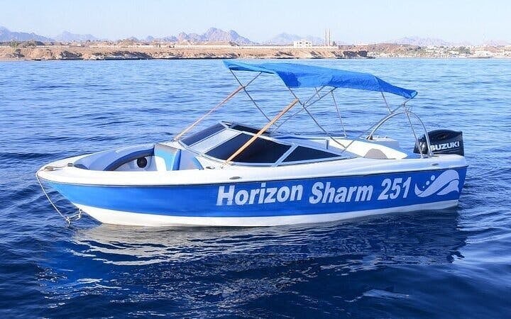 1 Hour Private Speedboat Ride Along the Shoreline -Sharm ElSheikh Image 6