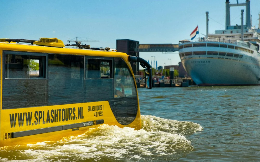 1-Hour Rotterdam Sightseeing Splashboat Tour Image 5