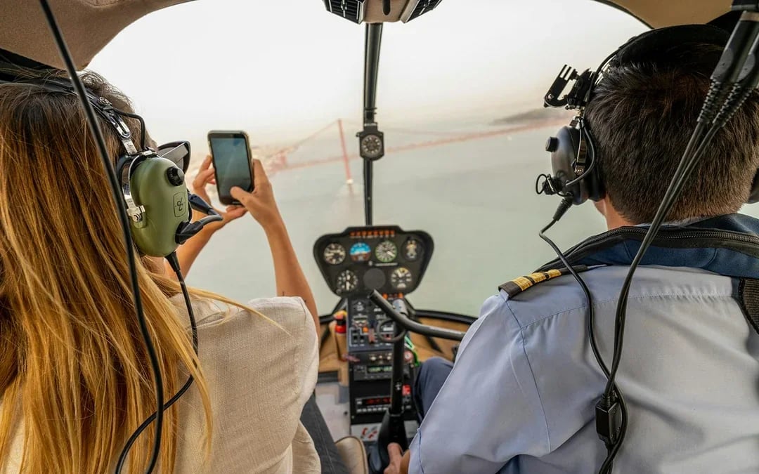 10-Minute Helicopter Flight over Lisbon’s Coastline Image 4