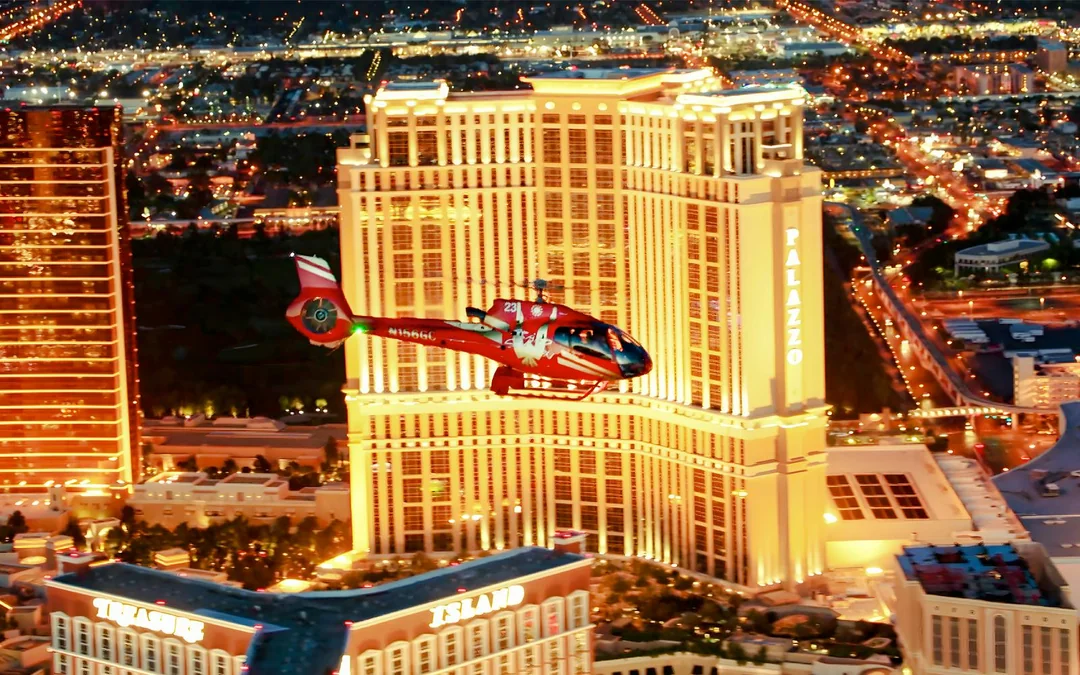 12-min Las Vegas Strip Highlights Night Helicopter Tour Image 3