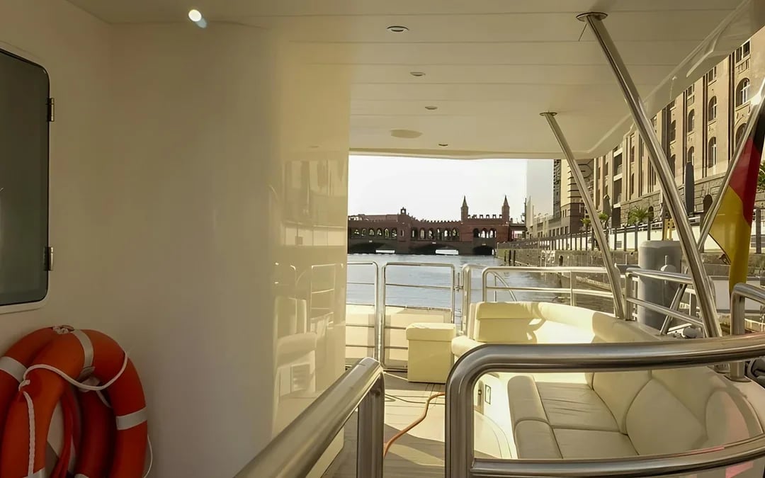 2.5-Hour Berlin Sightseeing Cruise on Eco-friendly Solar Catamaran Image 10