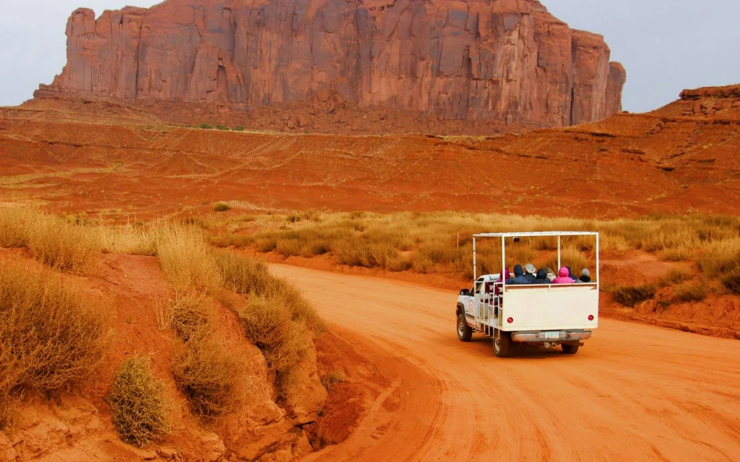 2.5 Hour Monument Valley Guided Loop Tour Image 1