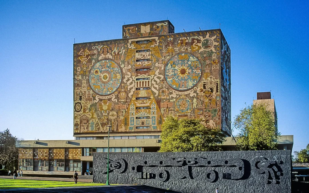 2-Day Mexico City Tour: Teotihuacán, Basilica, Frida Kahlo Museum, Xochimilco & Coyoacán Image 11