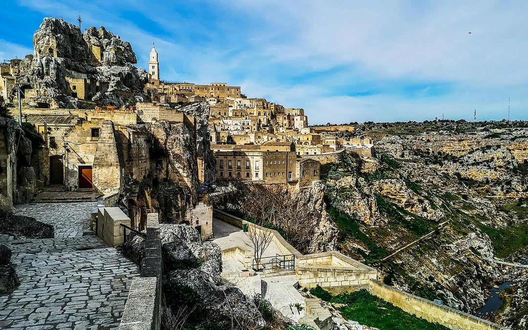 2-Hour Guided Tour of Matera Image 2