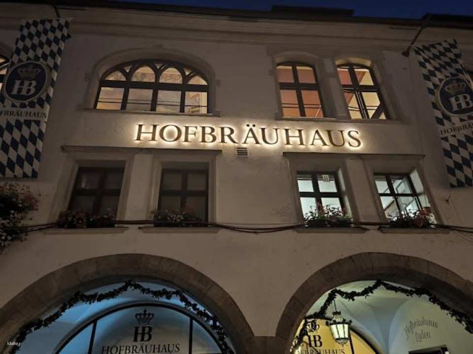 2-Hour Guided Tour of Munich's History and Traditions