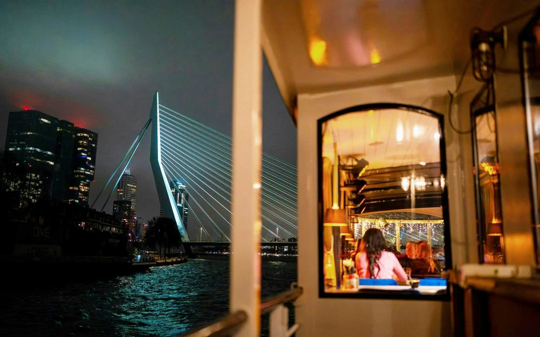 2-Hour Rotterdam Unlimited Pizza Cruise with Antipasti and Dessert Image 9