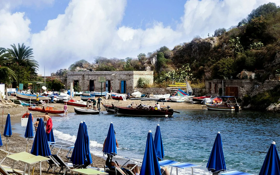 2-Hour Sightseeing Cruise in Giardini Naxos Taormina Isola Bella Image 5