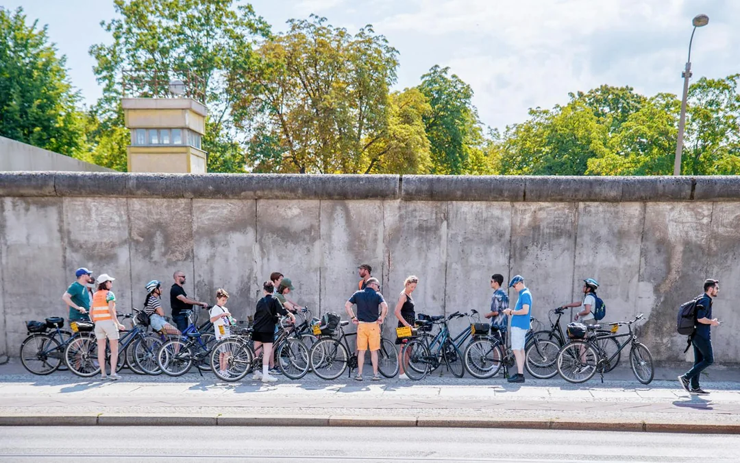3.5-Hour Guided Bike Tour of Berlin Wall Image 3