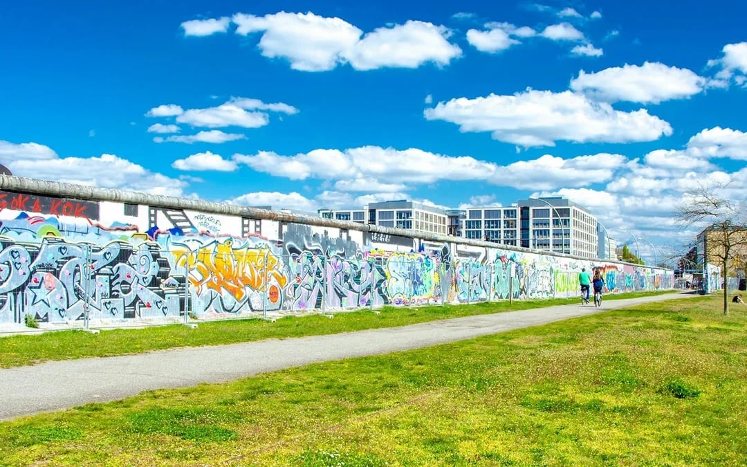 3-Hour Guided Bike Tour of Kreuzberg & Friedrichshain Image 2