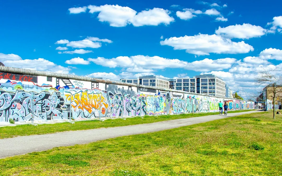 3-Hour Guided Bike Tour of Kreuzberg & Friedrichshain Image 2