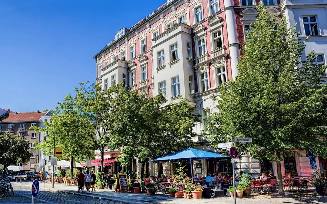 3-Hour Guided Bike Tour of Mitte, Tiergarten & Prenzlauer Berg Image 5