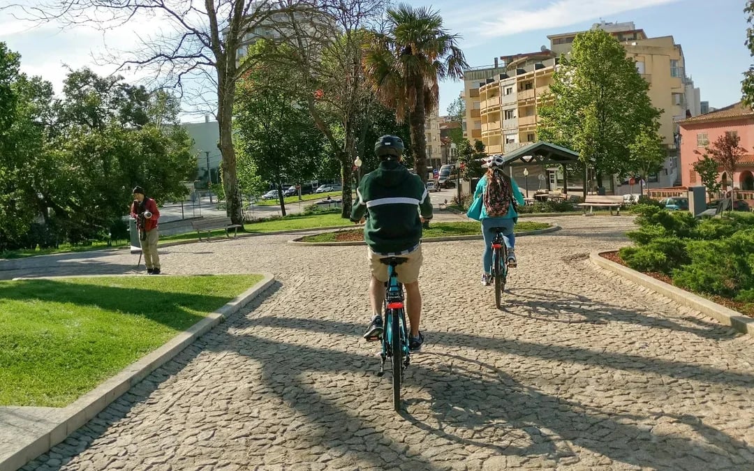 3-Hour Guided Electric Bike Tour of Porto Highlights Image 6