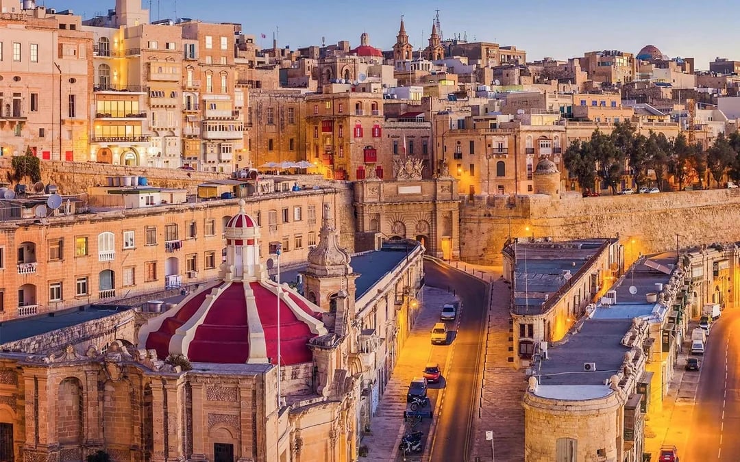 3-Hour Guided Night Tour of Malta Image 1