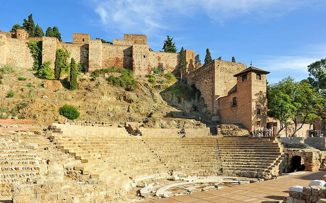 3-Hour Guided Tour of Málaga with Roman Theater, Alcazaba & Cathedral Tickets Image 4