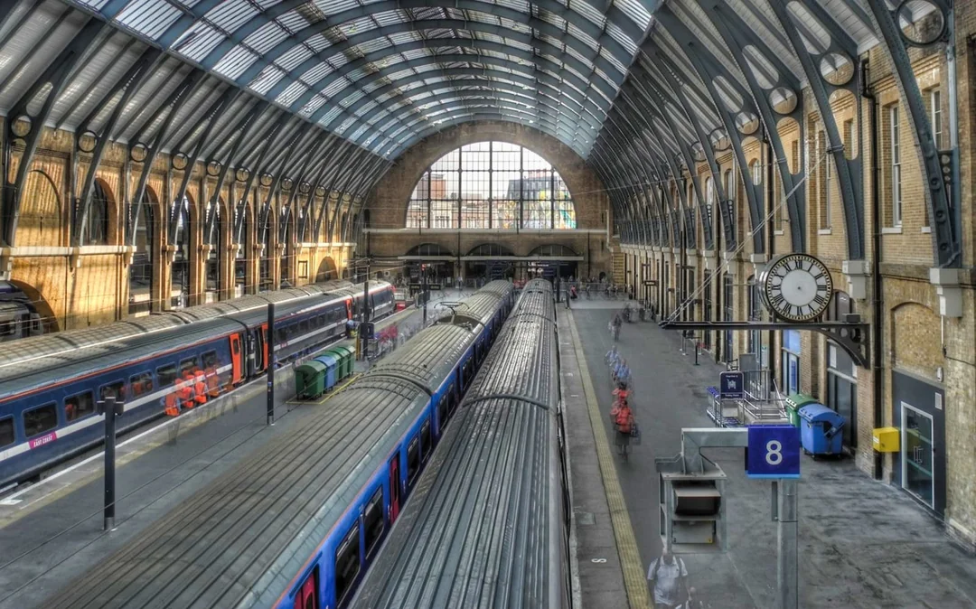 3-Hour Walking Tour of Harry Potter™ Film Locations from Westminster Station Image 3