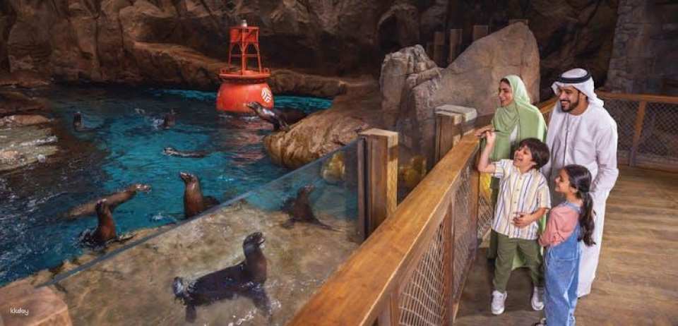 3 parks access to Yas Island Abu Dhabi
