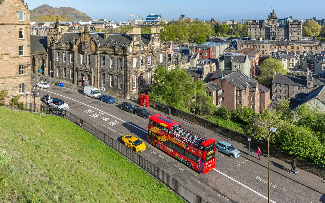 3-Route Edinburgh Hop-On Hop-Off Bus Tour Image 3