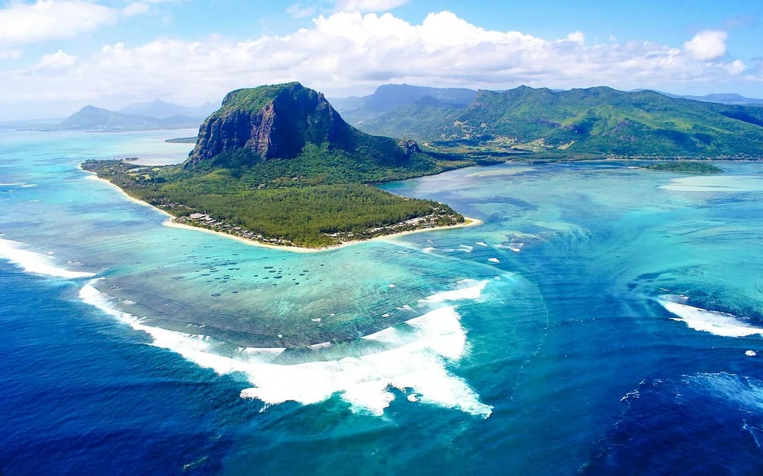 30-Minute Private Scenic Seaplane Tour Image 2