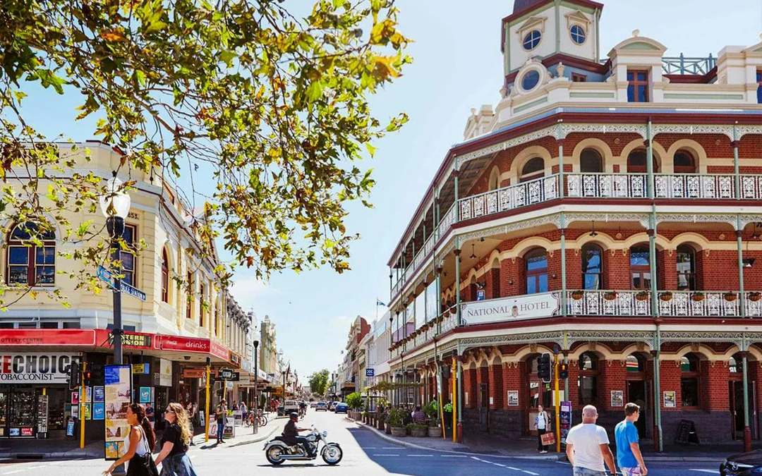 4-Hour Guided City Tour of Perth & Fremantle Image 2