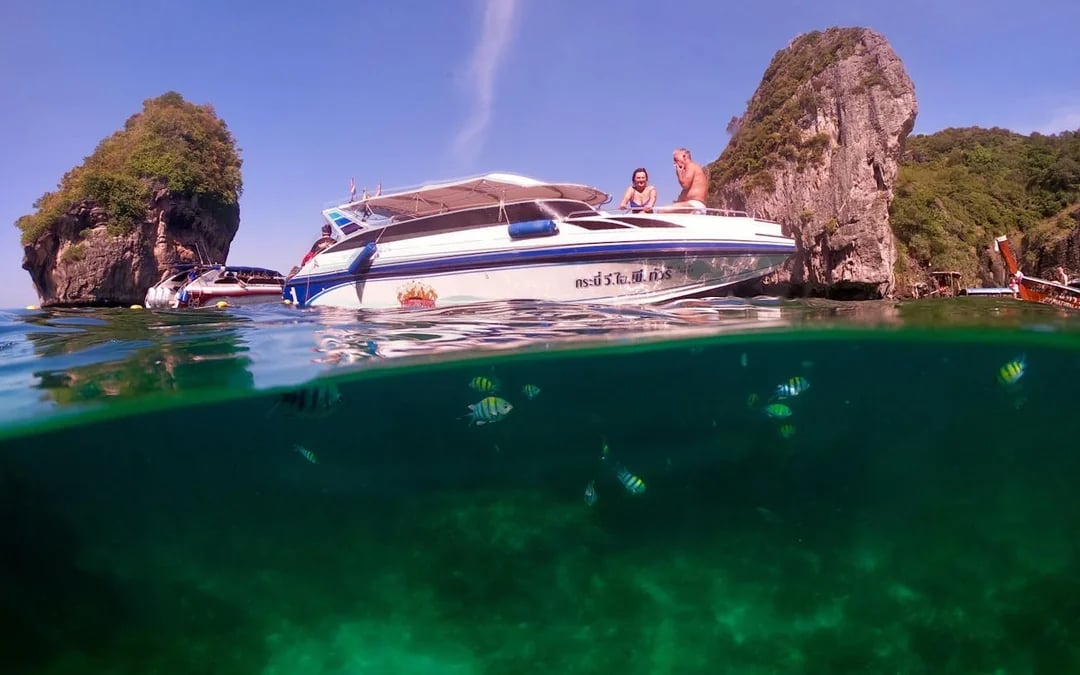 4 Islands Sunset + Plankton, Small Group 12 Guests, Speedboat Tour in Krabi Image 2