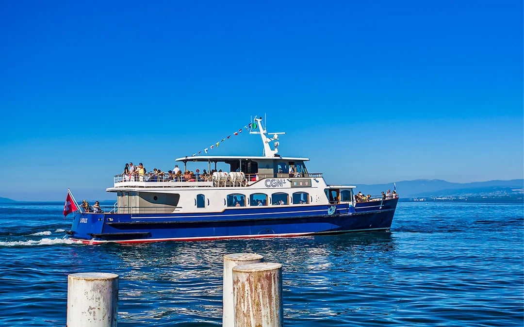 50-Minute Lake Geneva Sightseeing Cruise Image 3