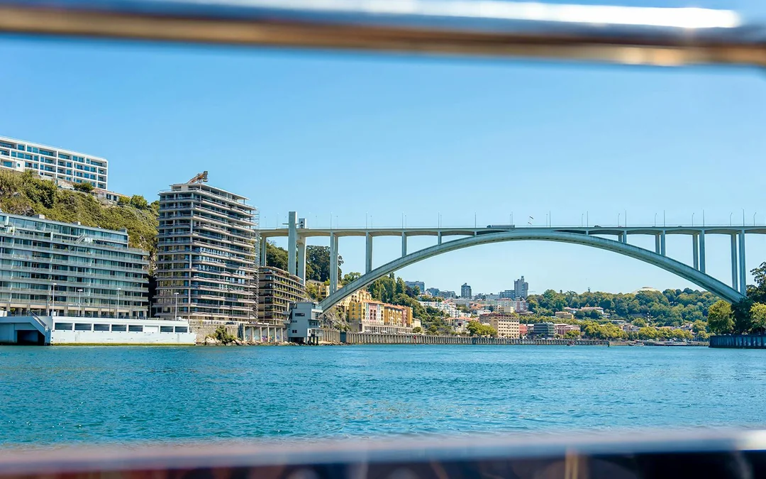 6 Bridges Douro River Cruise with Port Cellar Tour Image 12