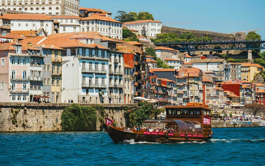 6 Bridges Douro River Sunset Cruise Image 2