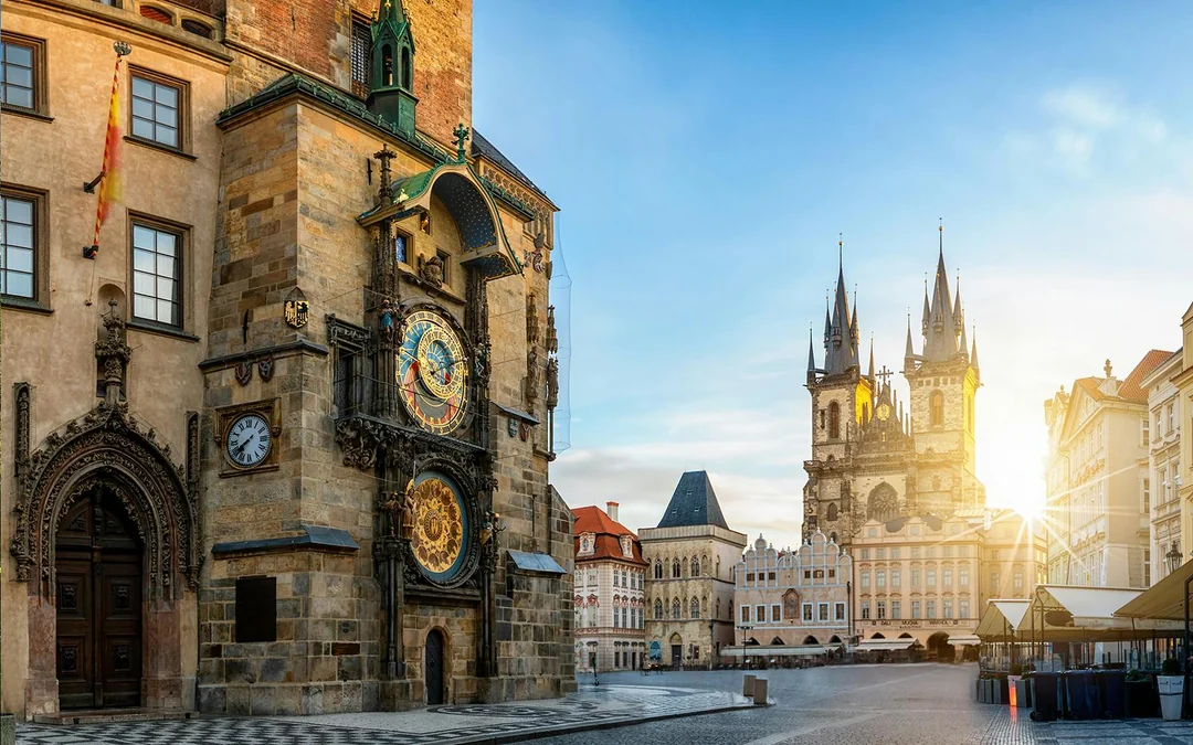 6hr Prague City Tour with River Boat Cruise and Lunch Image 3