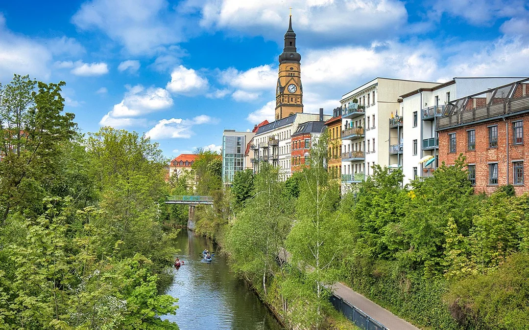 70-min City Sightseeing Motorboat Tour "Little Venice" Image 7