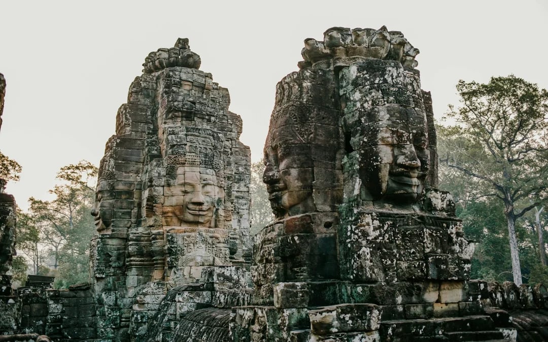 8-Day Mekong Delta and Angkor Wat Guided Tour with Internal Flights Image 8