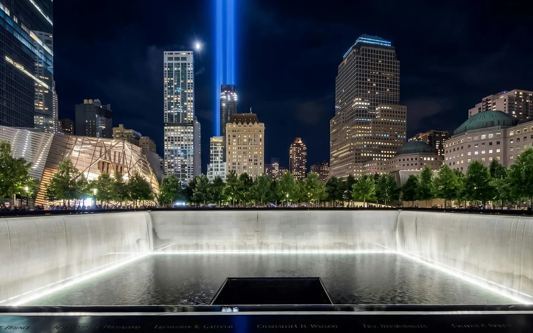 9/11 Memorial Guided Tour Image 5