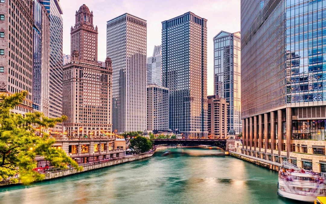 90-min Chicago River and Lake Michigan Architecture Cruise by Wendella Image 7