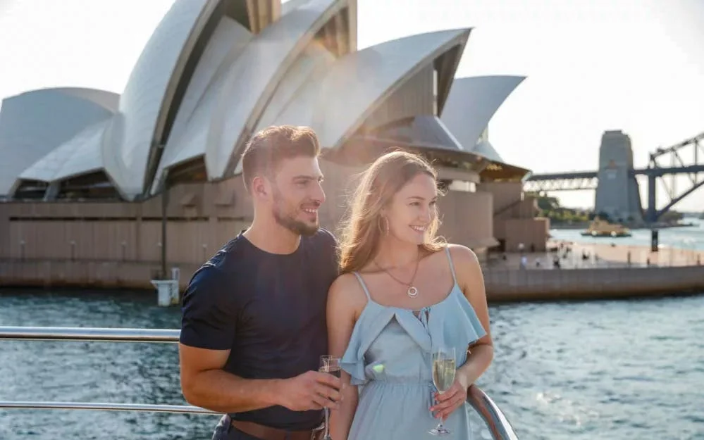 90-min Guided Sightseeing Harbour Cruise Image 1