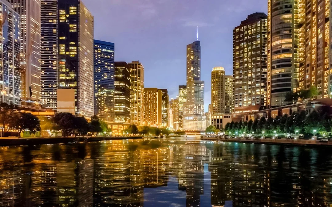 90-min Scenic Sunset Lake Michigan Cruise by Wendella Image 10