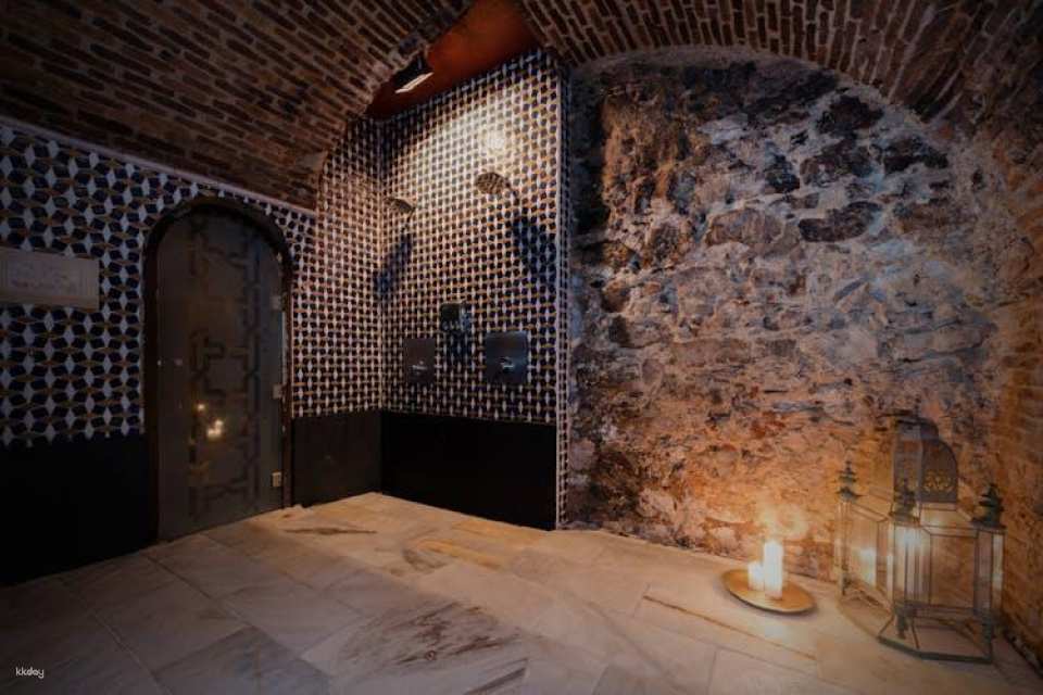 90-minute Andalusian Hammam experience with 15-minute massage