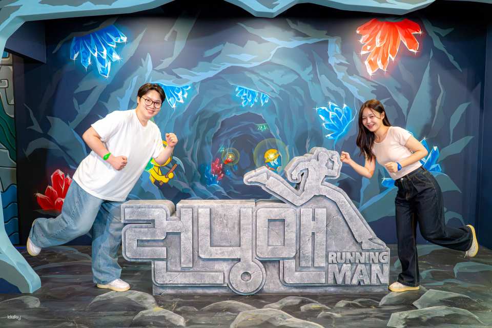 A Must-See Attraction in Seoul, South Korea｜Running Man Insadong Pavilion – Immersive Mission Adventure Experience