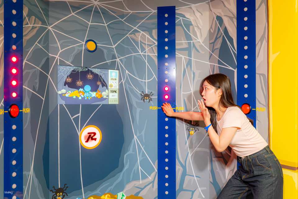 A Must-See Attraction in Seoul, South Korea｜Running Man Insadong Pavilion – Immersive Mission Adventure Experience