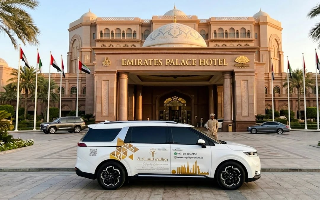 Abu Dhabi City Tour with Entry to Sheikh Zayed Grand Mosque, Qasr Al Watan & Louvre Abu Dhabi and Transfers Image 6