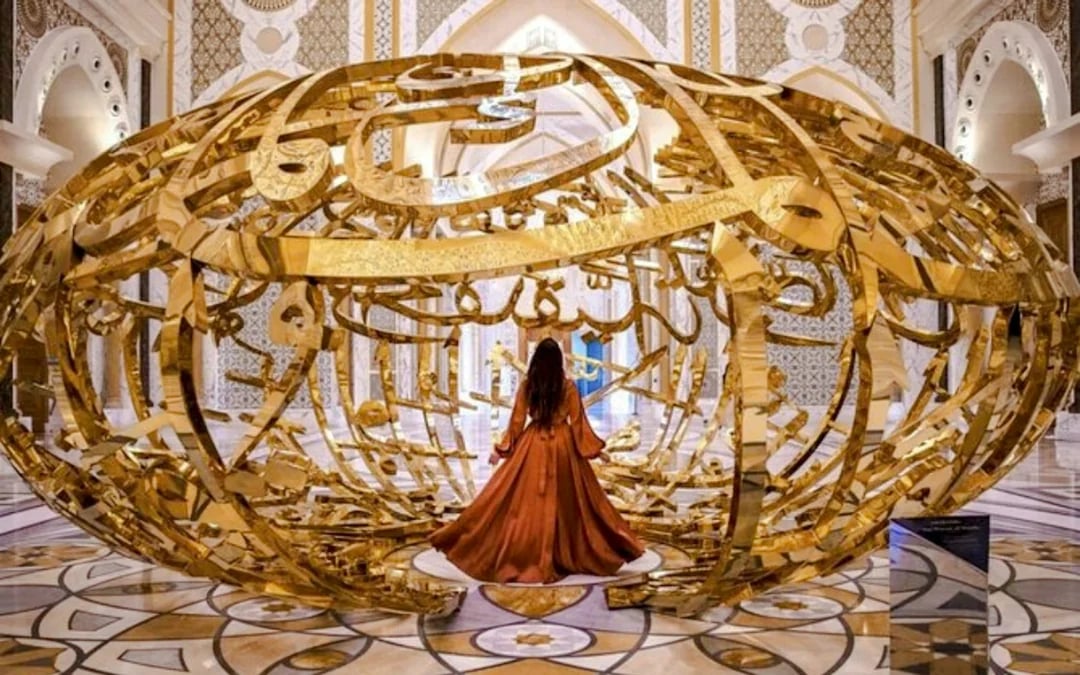 Abu Dhabi City Tour with Entry to Sheikh Zayed Grand Mosque, Qasr Al Watan & Louvre Abu Dhabi and Transfers Image 10
